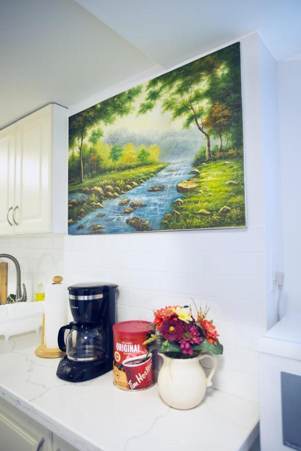 Cozy 3Br 2Bth Lower Unit, A Min To Hwy401, 404 & Dvp Villa Toronto Dış mekan fotoğraf